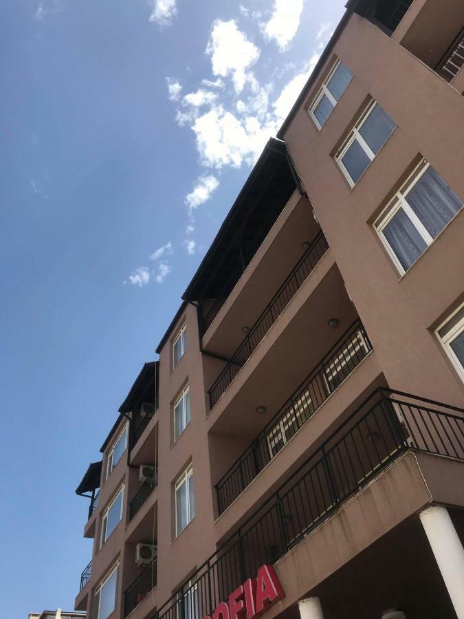 Cozy Apartment Saint Sofia Slântsjev Brjag Eksteriør bilde