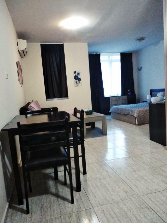 Cozy Apartment Saint Sofia Slântsjev Brjag Eksteriør bilde